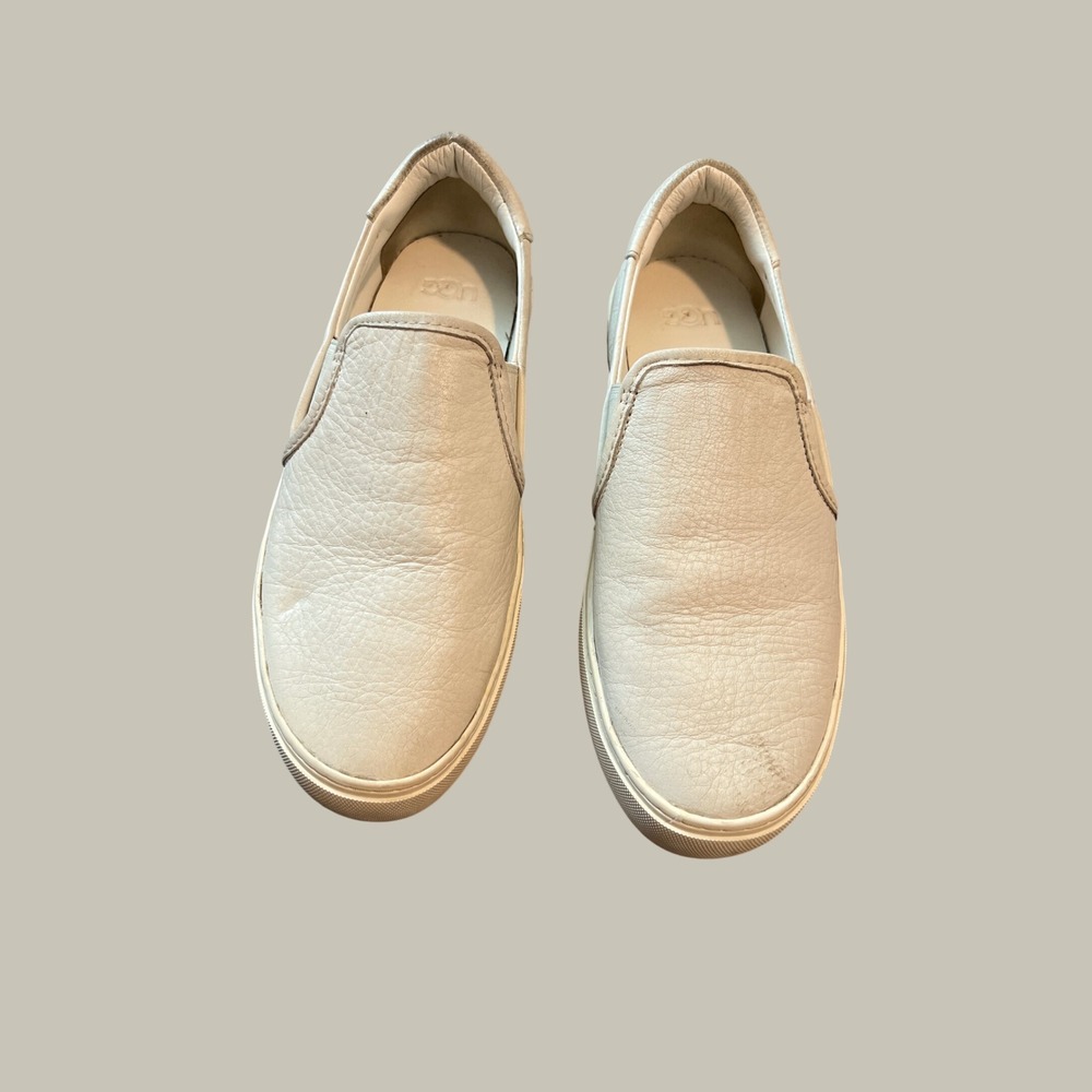 UGG Jass White Pebbled Leather Slip On Platform Sneakers Shoes Womens 7.5